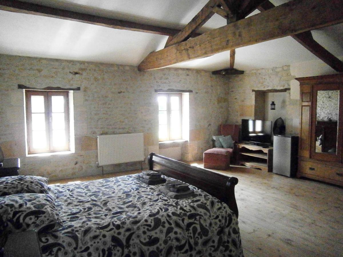 Le Charhido Panzió Saint-Fort-sur-Gironde Kültér fotó